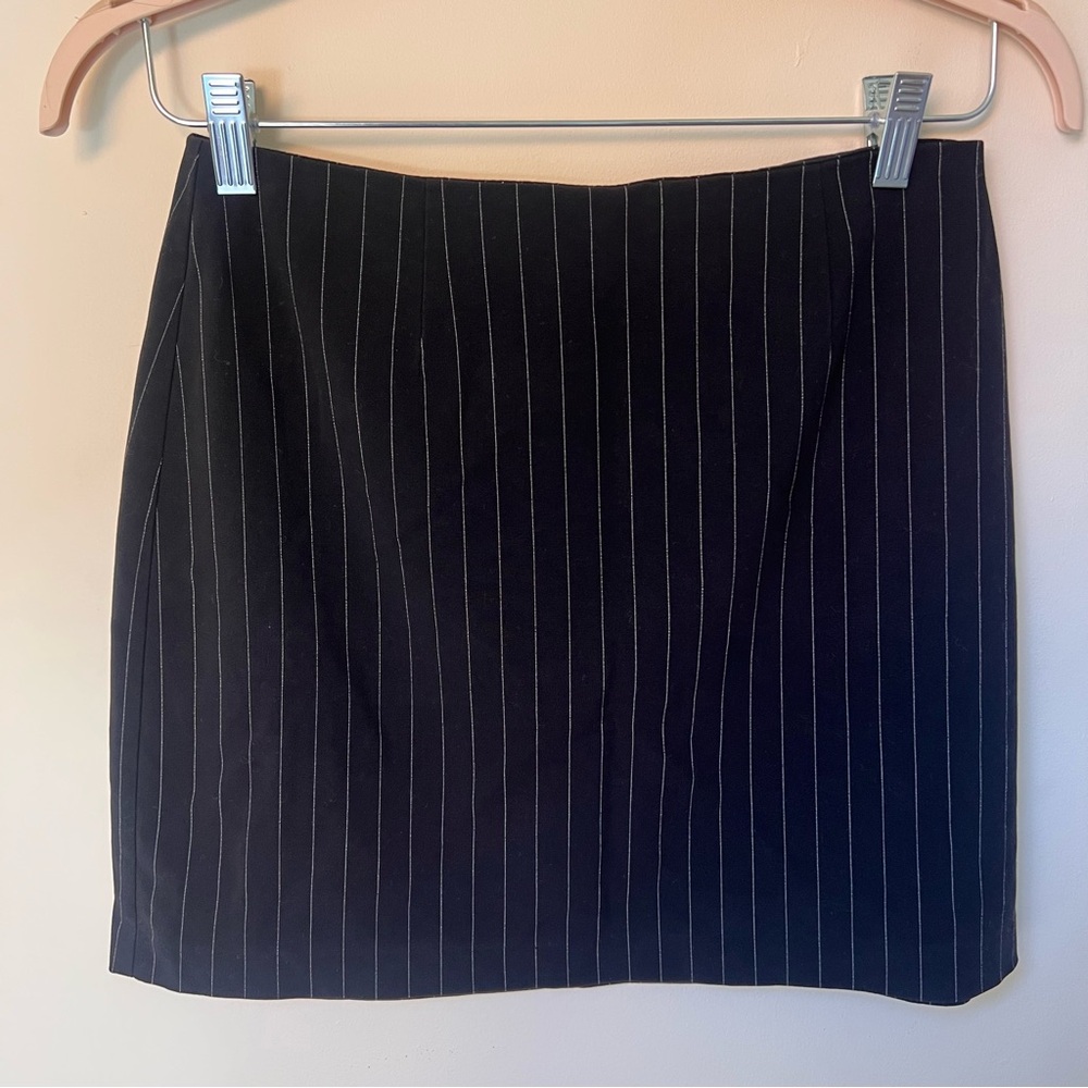 Vintage Frederick’s of Hollywood Black Pinstripe Skirt Medium 6